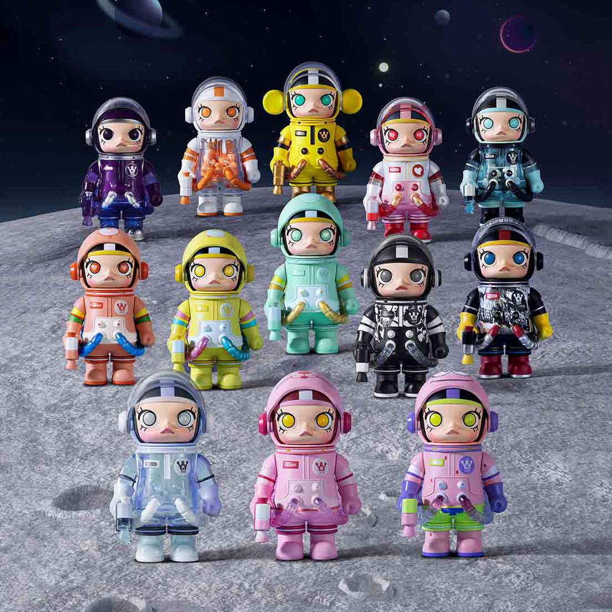 POP Mart MEGA SPACE MOLLY 100 Series 2-B (1 Blind Box)