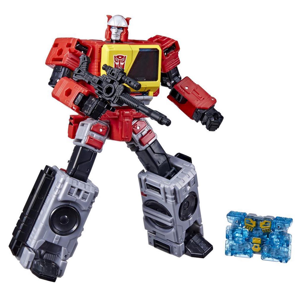 Transformers Legacy Voyager Autobot Blaster