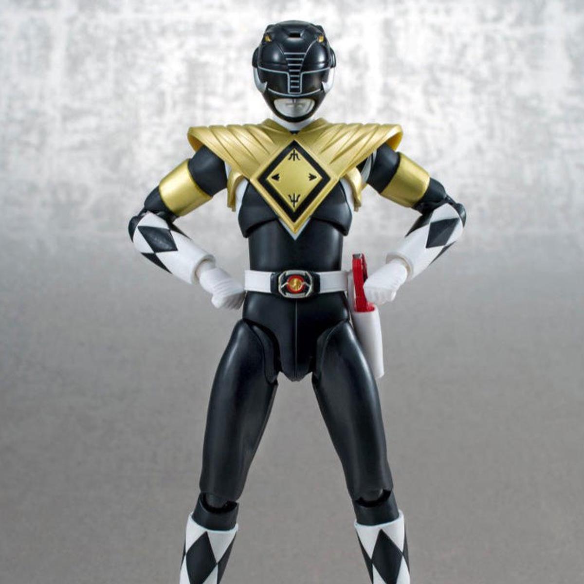 SH Figuarts Mighty Morphin Power Rangers - Armored Black Ranger (SDCC Exclusive)