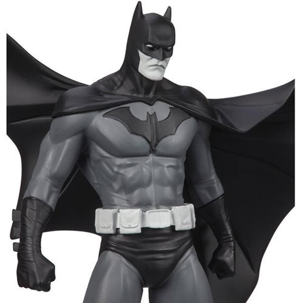 Batman Black and White by Jorge Jimenez - Resin Statue DC Direct